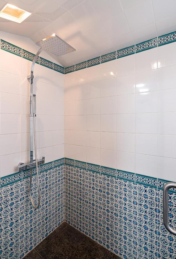Spacious & Artistic Retro 2Bd Apt With Sauna Atena Exterior foto