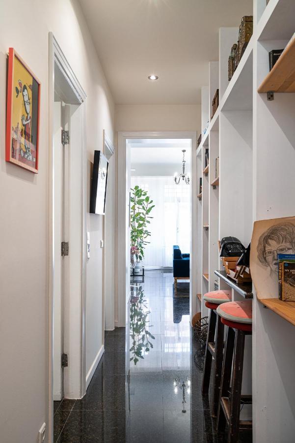 Spacious & Artistic Retro 2Bd Apt With Sauna Atena Exterior foto